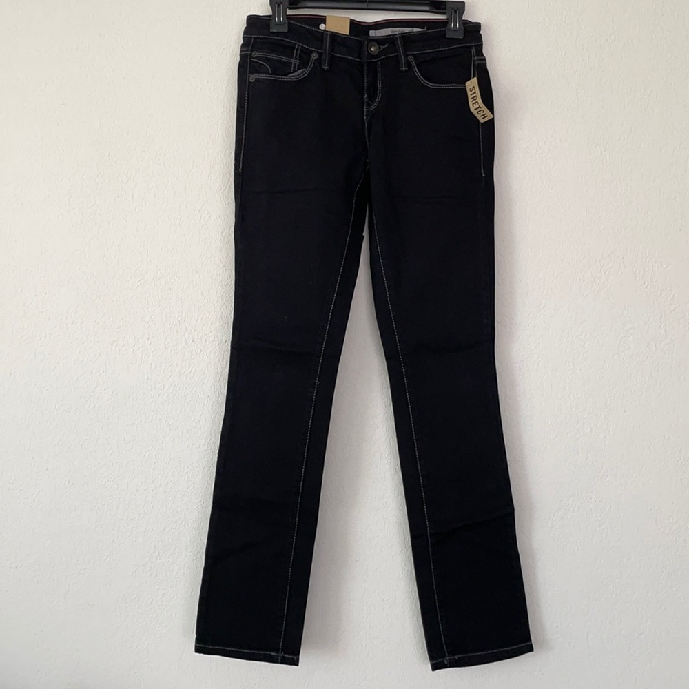 DKNY Jeans